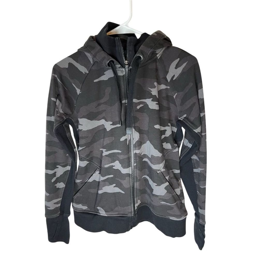 Athleta Women's M Black Camo Full Zip Hoodie Long Sleeve Activewear
